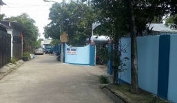 Bà chủ nhà nghỉ tử vong trong phòng ngủ với nhiều vết dao đâm, nghi bị cướp tiền tỉ