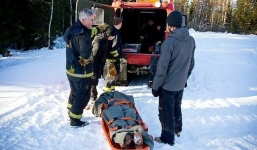 Những câu chuyện thoát chết khó tin: cô gái Việt thoát khỏi cơn bão tuyết tử thần, người đàn ông trở về sau 3 ngày kẹt dưới đáy biển