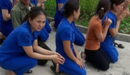 Vụ các cô giáo mầm non quỳ xin Chủ tịch thị trấn không đóng cửa trường học: Chủ tịch thị trấn khẳng định mình làm đúng