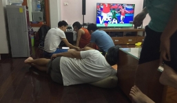 Chuyện mùa World Cup: Ông nội hô hào con cháu tề tựu xem bóng đá, bóng vừa lăn 15 phút thì ông đã ngủ say sưa