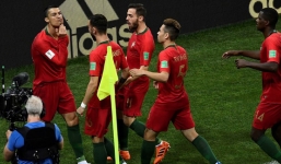 Ngộ nghĩnh khoảnh khắc Ronaldo vuốt râu ăn mừng: Đây là chiến thư CR7 gửi tới Messi?