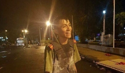 Cảnh sát cơ động trong buổi hỗn loạn ở Bình Thuận: Nụ cười anh thắp sáng cả đêm đen