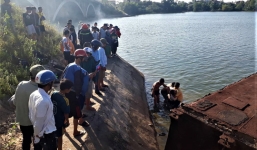 Phát hiện thi thể nam thanh niên dưới cầu Khe Mây