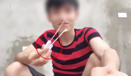Quay clip đốt pháo trêu bạn gái để câu like, vlogger hứng trọn màn report tập thể từ cư dân mạng