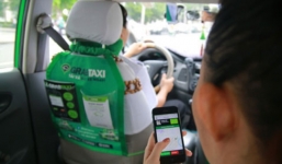 Bộ Giao thông Vận tải 'tuýt còi' Grab vì định mở rộng địa bàn hoạt động