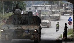 Ông Trump muốn rút quân khỏi Hàn Quốc, vì sao Bắc Kinh như 'ngồi trên đống lửa'?