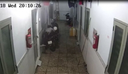 Nhóm thanh niên mặc áo Grabbike đột nhập dãy nhà trọ trộm xe Exciter