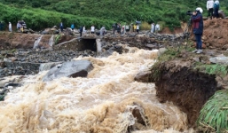 Chưa thể tìm kiếm thêm người mất tích trong trận mưa lũ ở lai Châu