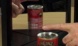 Bạn thực sự trông như thế nào trong mắt người khác? Đây là chiếc gương giúp bạn biết được điều đó