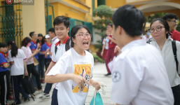 Ngày thi thứ 1: Vẫn có thí sinh mang điện thoại vào phòng, 44 thí sinh bị đình chỉ thi