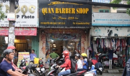 TP. HCM: Vừa vào làm 3 ngày, thợ hớt tóc bị đối tượng vào tiệm đâm tử vong