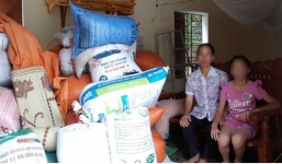 Bé gái 11 tuổi bị gã hàng xóm nhiễm HIV/ AIDS xâm hại