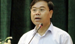 Hà Tĩnh: Một chủ tịch huyện bị kỷ luật khiển trách vì sinh con thứ 3