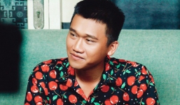 'Mr. Cần trô' Xuân Nghị: Từng làm tạp vụ, ở gầm cầu thang và ân tình với Hữu Châu - Hồng Vân