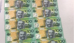 Nữ hành khách nước ngoài cất giấu hơn 300 triệu đồng khi làm thủ tục xuất cảnh