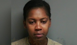  Nữ khách hàng cắn đứt tai chủ quán ăn Trung Quốc vì không hài lòng với cách phục vụ