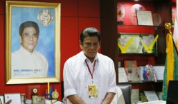 Kẻ bắn chết thị trưởng Philippines 'không phải người thường'