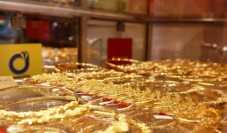 Giá vàng hôm nay 3/7: USD tăng gây áp lực khiến giá vàng giảm