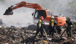 Vụ hàng chục người dân nhập viện vì cháy bãi rác: Chủ tịch UBND huyện chỉ đạo Công an làm rõ