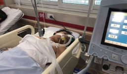 Cấp cứu người đàn ông sốc nhiệt do nắng nóng bất tỉnh bên đường 