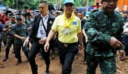 Thủ tướng Thái Lan hứng nhận chỉ trích vì vạ miệng vụ giải cứu đội bóng