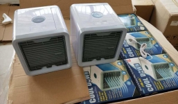 Điều hòa tí hon giá 350.000 đồng: Nhỏ như loa máy tính, mát ngay, không cần lắp đặt