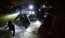 Giải cứu đội bóng Thái: 2 phương án đi vào ngõ cụt, ý tưởng của Elon Musk là tia hy vọng?