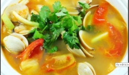 Ra mắt bị bơ đẹp, cô gái bối rối lên mạng hỏi nhưng chị em chỉ mải tranh cãi nấu ngao có bỏ vỏ không