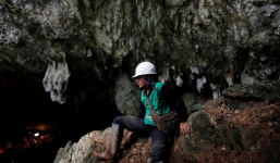 Chàng trai từng thoát khỏi Tham Luang: 'Hang động này giống như thỏi nam châm vậy'