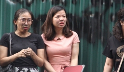 Cháy ở toà nhà văn phòng, nhiều nhân viên nữ mặt ám khói, bật khóc