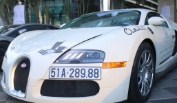 Dàn siêu xe triệu đô xuất hiện tại Hà Tĩnh gây náo loạn