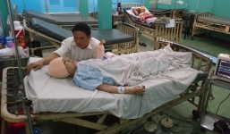 Vụ cô gái cùng bạn bị người yêu rút súng bắn: Chưa phẫu thuật lấy đạn ra khỏi cơ thể hai nạn nhân