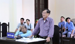 Oan sai 10 năm, vợ chồng già bỏ về khi tòa tuyên được bồi thường 1,7 tỷ đồng