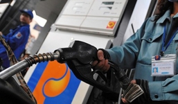 Chưa biểu quyết thông qua tăng thuế bảo vệ môi trường với xăng dầu