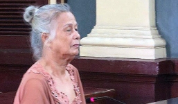 Những hũ mắm kinh hoàng của bà Việt kiều Úc đổ đốn ở cận kề tuổi 80