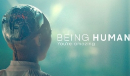 Vì sao những nữ robot khác có tóc, trong khi Sophia lại để đầu trọc?