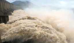 Hà Tĩnh: Chiều nay, Thủy điện Hương Sơn xả lũ vì mưa lớn, nước dâng cao