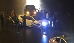 Clip: Cảnh truy bắt nghẹt thở xe chở ma túy trên cầu Vĩnh Tuy