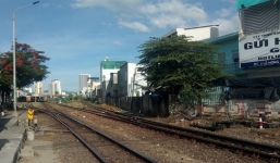 Để 2 tàu vào cùng một đường ray, trưởng ga bị cách chức, trực ban bị sa thải