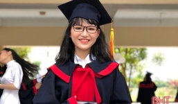 Nữ sinh Hà Tĩnh đạt điểm Văn cao nhất nước: Mình cũng sốc trước số điểm 9,75