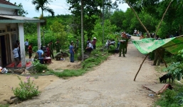 Quãng Ngãi: Cha bị tâm thần cầm rựa chém chết 2 con tại chỗ