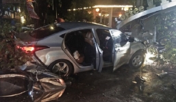 Khởi tố vụ ô tô lao vào quán cà phê đâm 2 nữ sinh tử vong