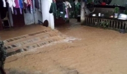 Lũ quét kinh hoàng trong đêm cuốn trôi 4 người trong một gia đình