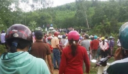 Phát hiện thi thể người trong bao tải tại vườn cao su