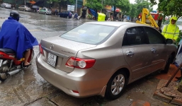 Vụ người phụ nữ sát hại con, cháu: CSGT chặn người nhà âm thầm đưa thi thể về