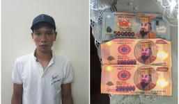 Tài xế taxi trả 900.000đ tiền âm phủ cho du khách đối diện hình phạt nào?