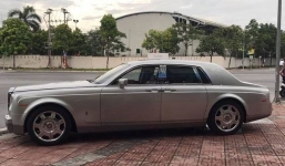 Xe sang Rolls-Royce Phantom đầu tiên của ông chủ Khải Silk rao bán hơn 8 tỷ đồng