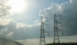 Bộ Tài chính muốn bỏ chính sách cho không tiền điện với người nghèo