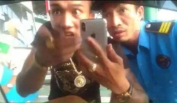 Giang hồ xăm trổ luôn miệng chửi bới rồi vạch quần khoe 'của quý' tại trạm BOT: Công an vào cuộc