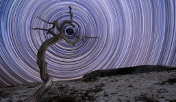 'Nín thở' trước 25 bức ảnh Thiên văn tuyệt vời nhất năm 2018